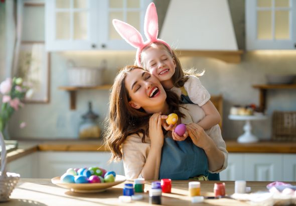 Mamá e hija felices